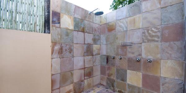 Sunland Lupus Den Country House B&B מראה חיצוני תמונה